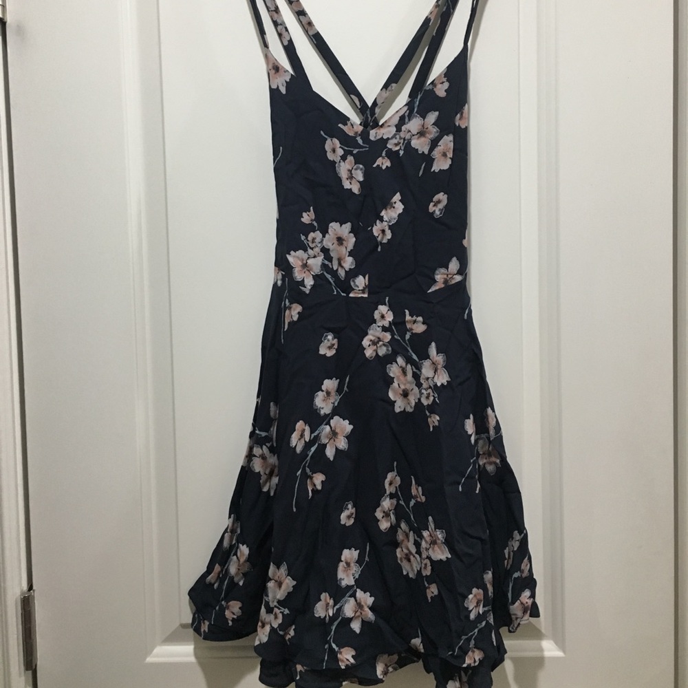 Kimchi blue navy blue floral dress